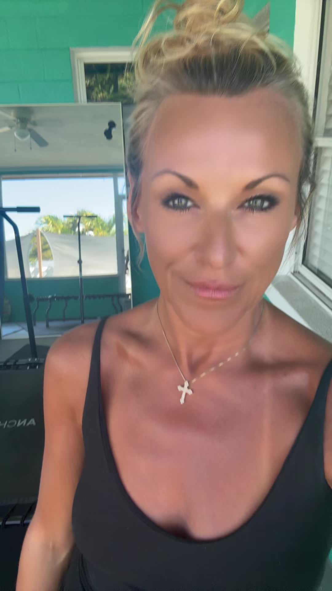 @ERIN🇺🇸❤️🙏