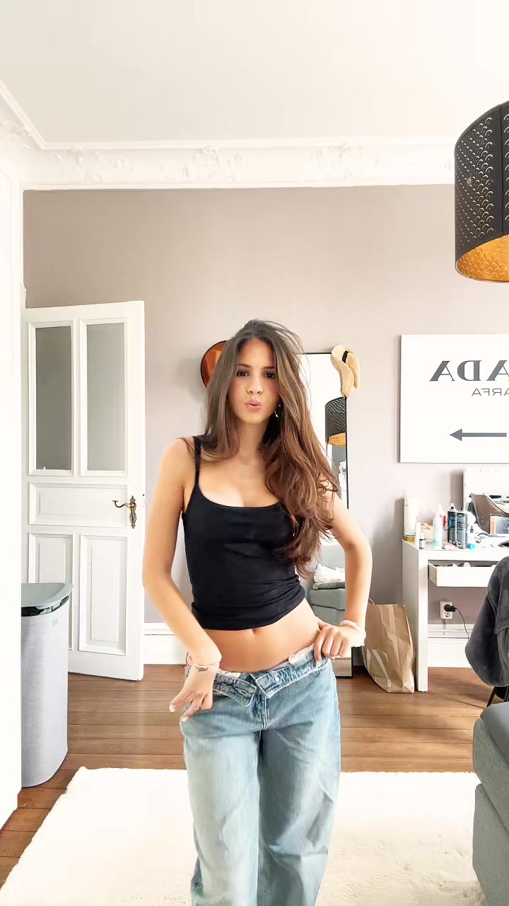 @Luna