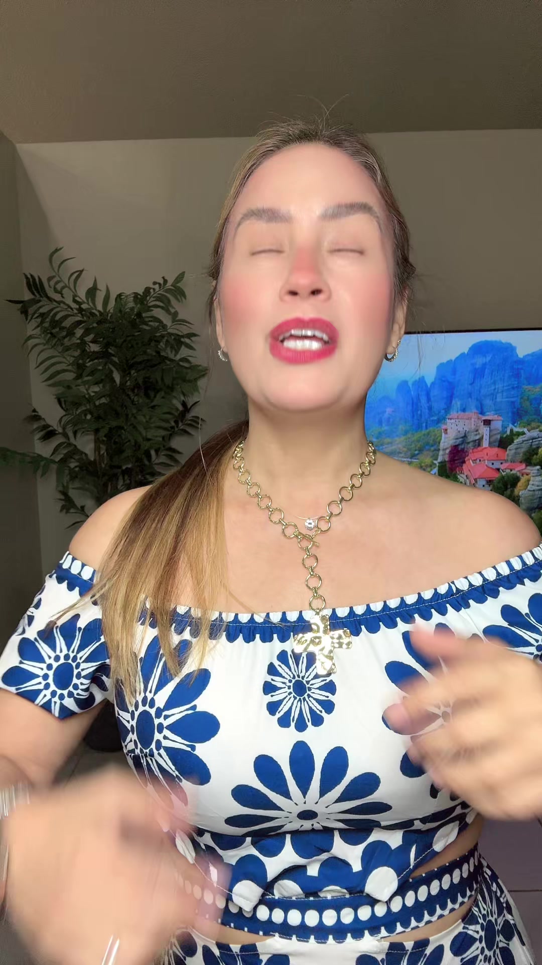 @Laura