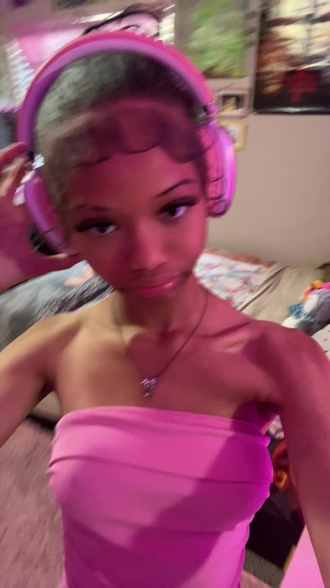 @Trinitylovely🎀