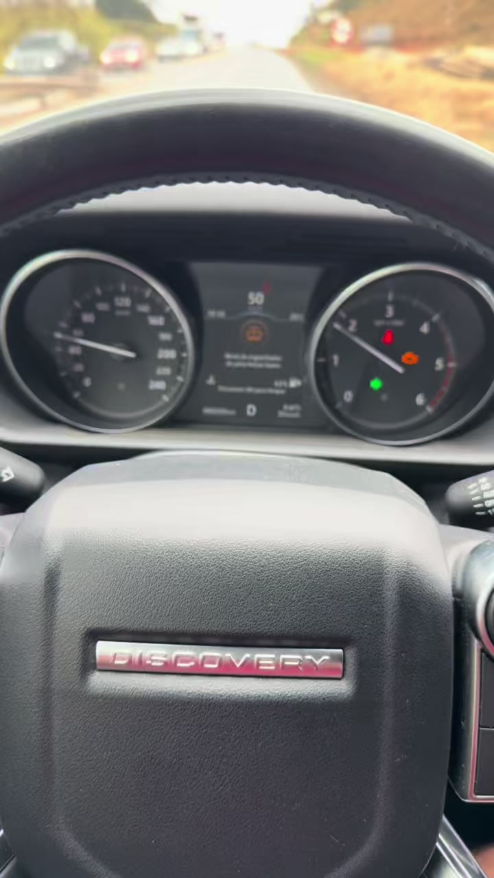 @oficialleocar