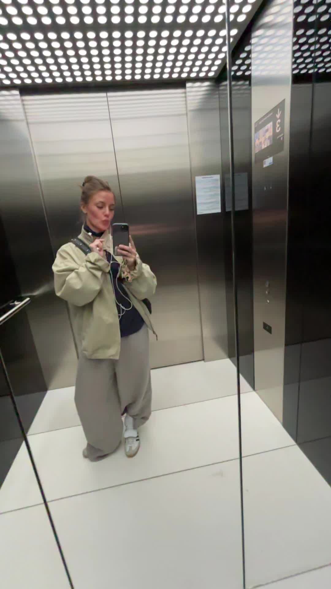 @lottischka