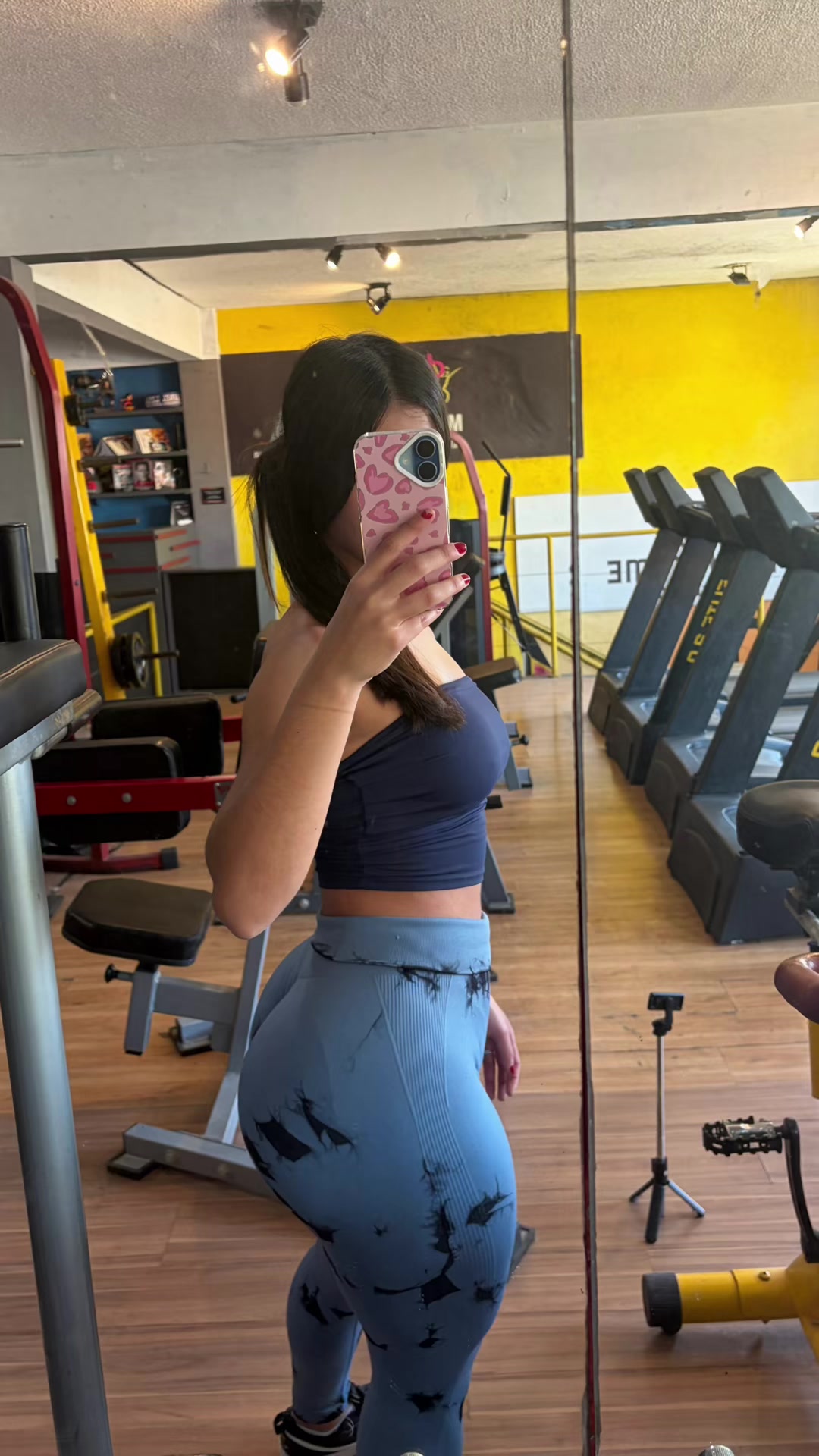 @_thatasantoss_