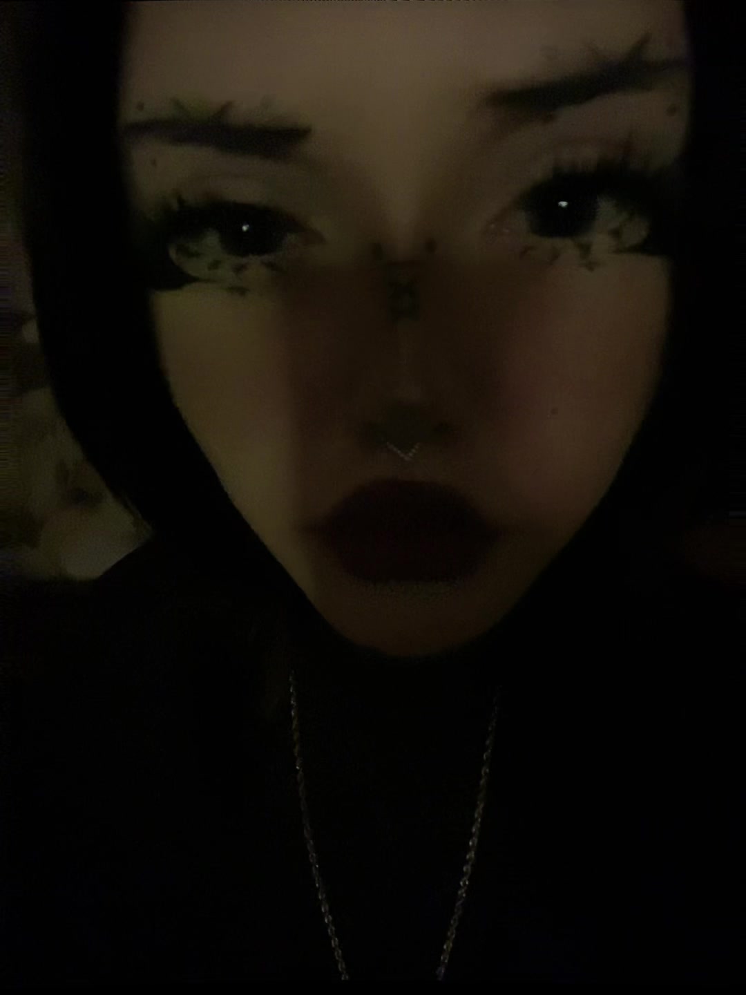 @🙎🏻♀️VILOVE🧟♀️