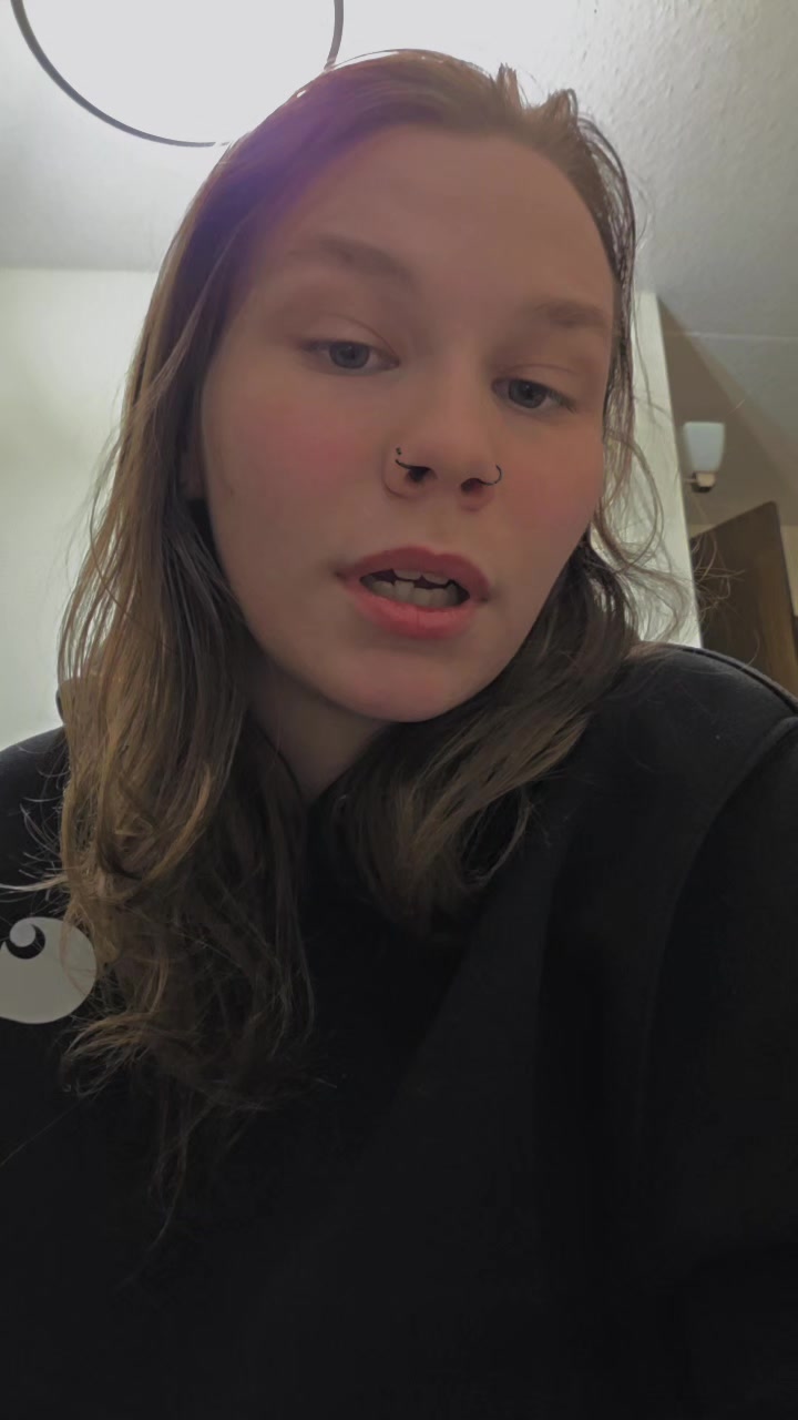 @RayneBow🖤🌈