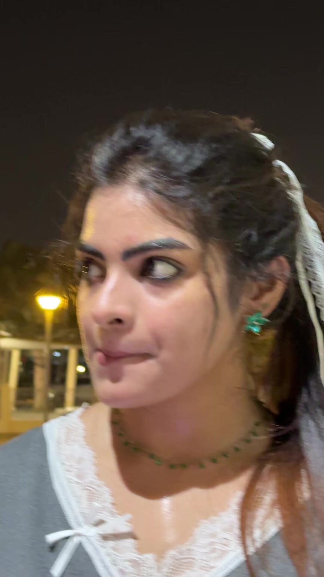 @chayaschu
