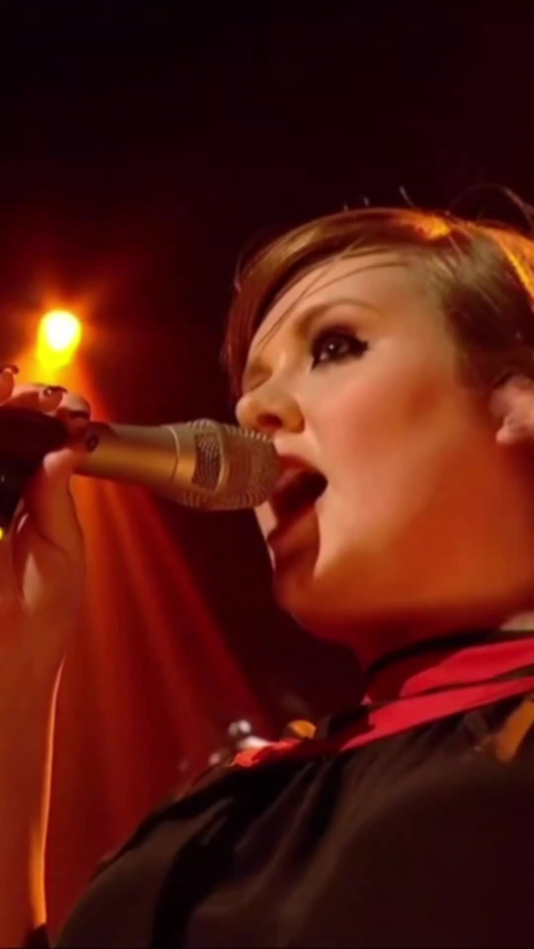 @AdeleThailand