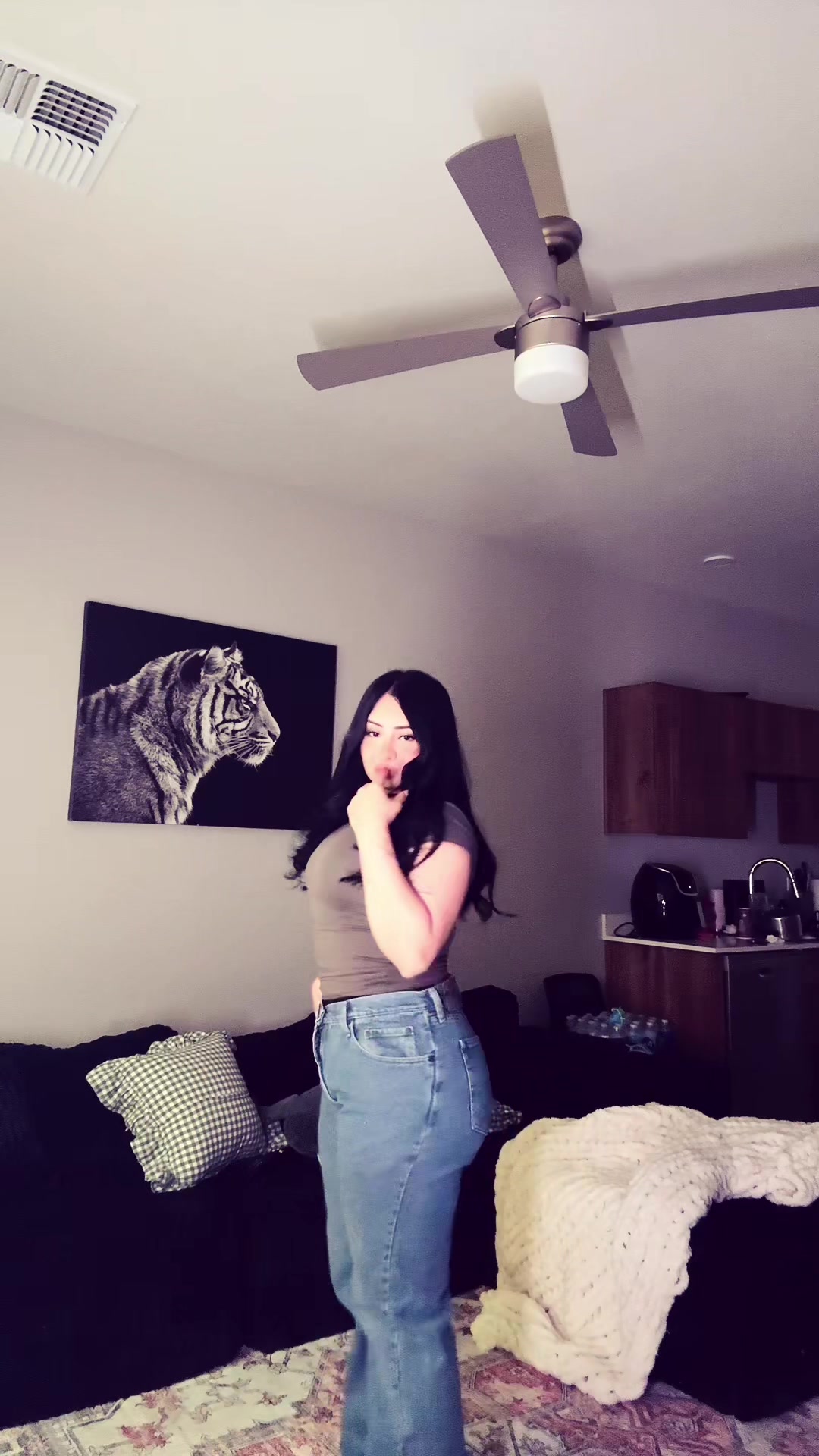 @YungHoNeverBrokeAgain