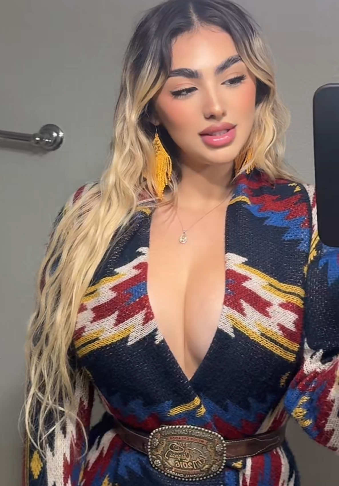@Kyana