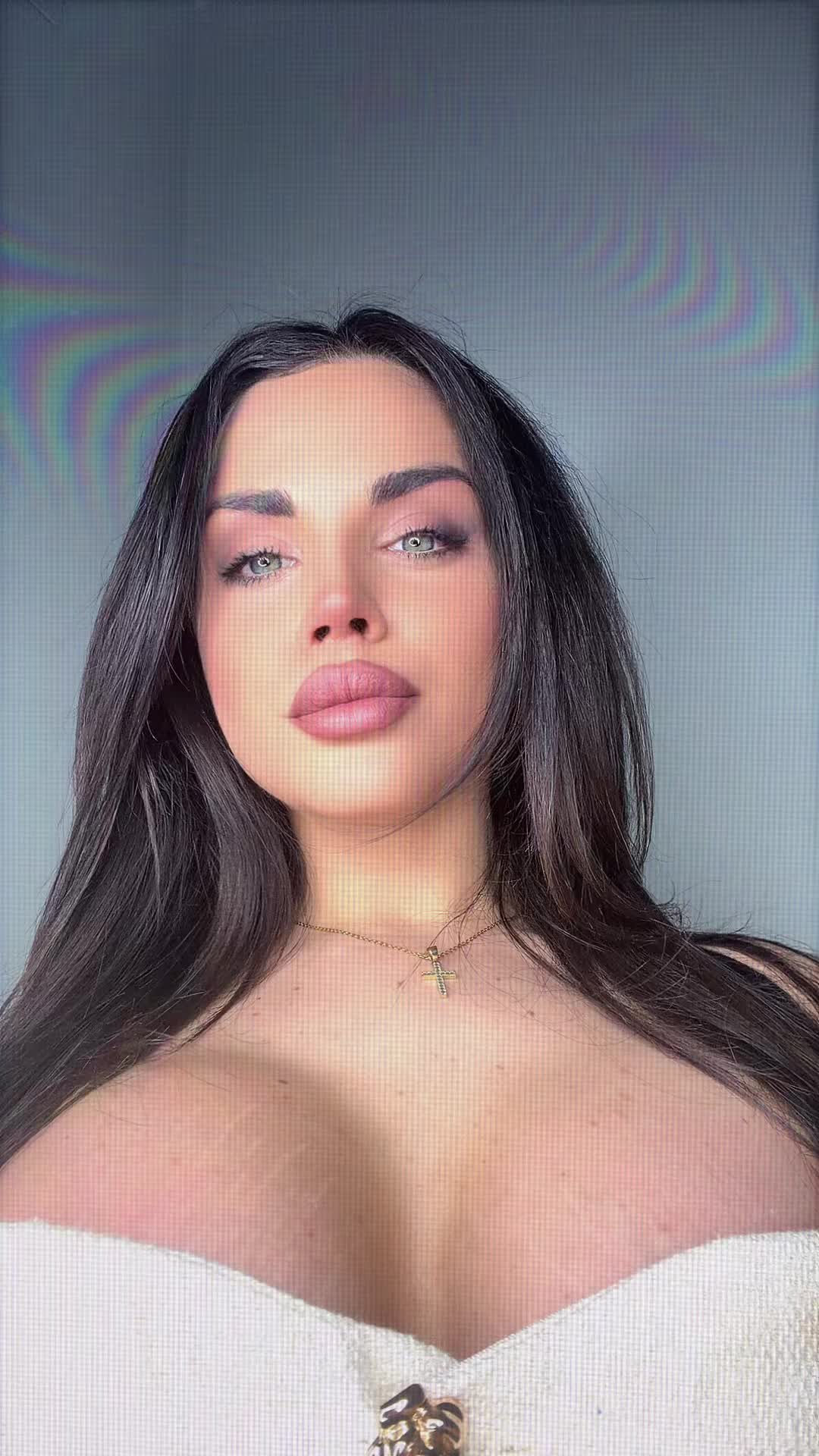 @ileniaapellicciari__