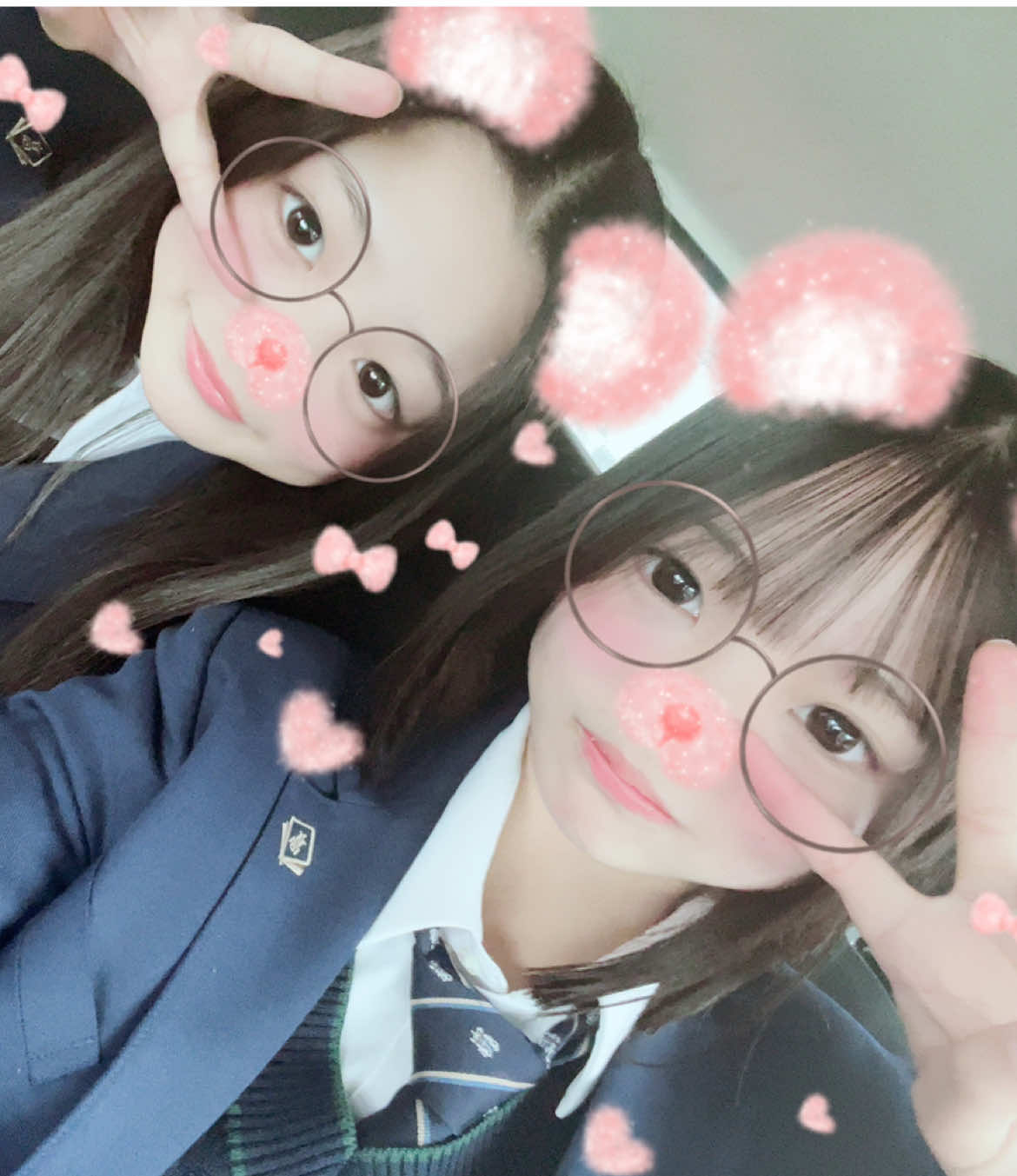 @Riona