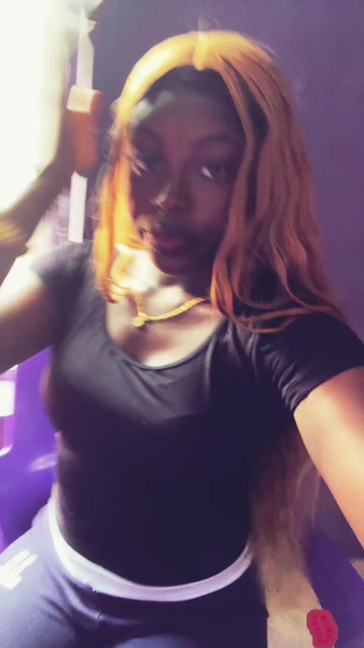 @🖤oma💫
