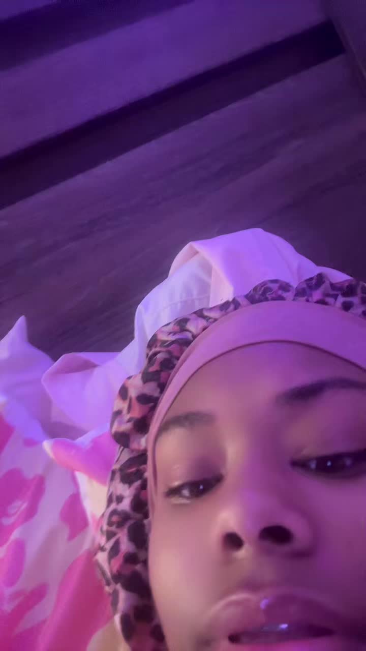@Toriiii