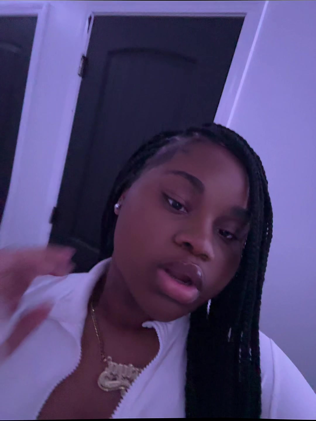 @PRETTY.LITTLE_THING