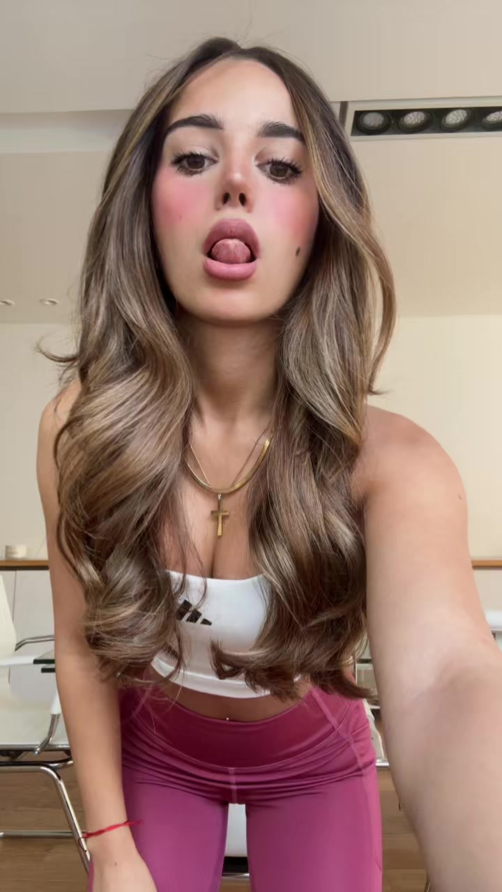 @Maiii🌙🦈