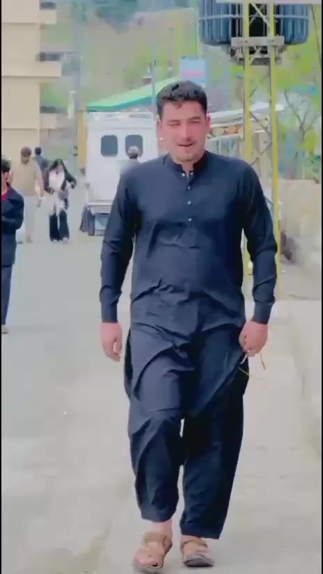 @{✨ FARMAN&bull;Khan ✨}🇵🇰