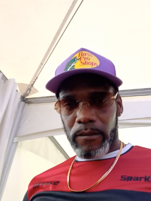 @Mrpurplemusic&reg;