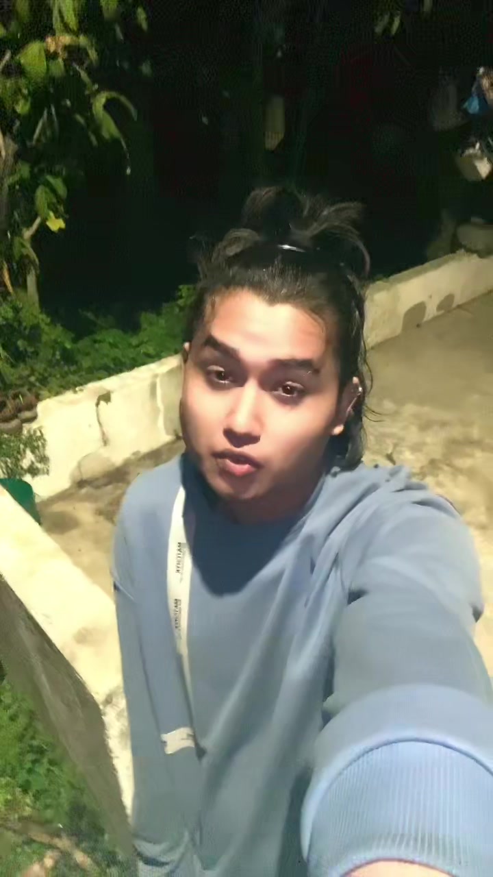 @🪈🦚