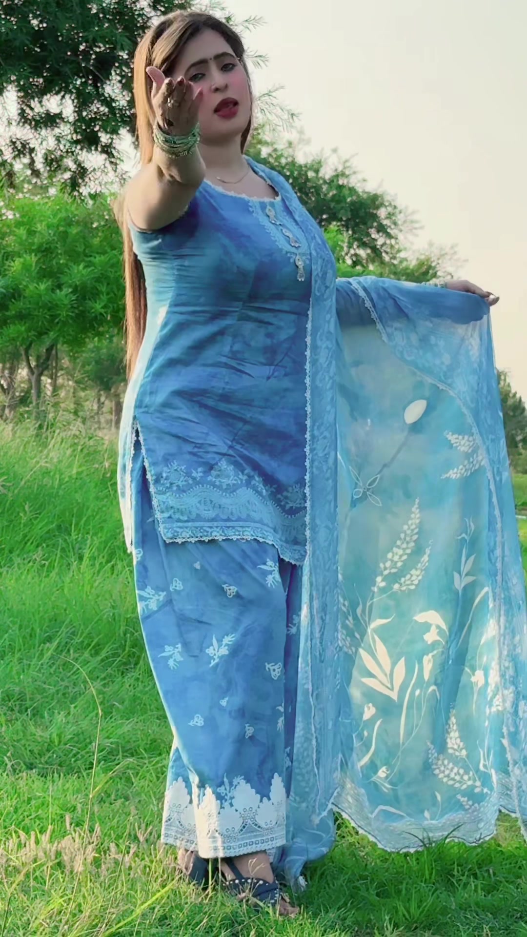 @❤️Waffa khan ♥️