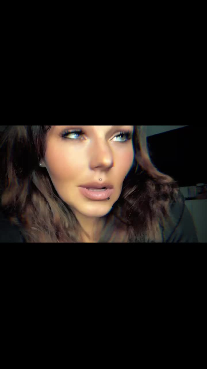 @_1996_Girl 🖤