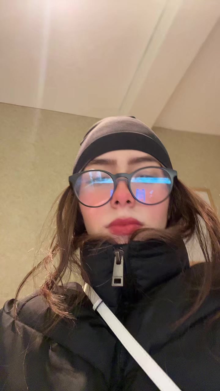 @bruu 𖦹