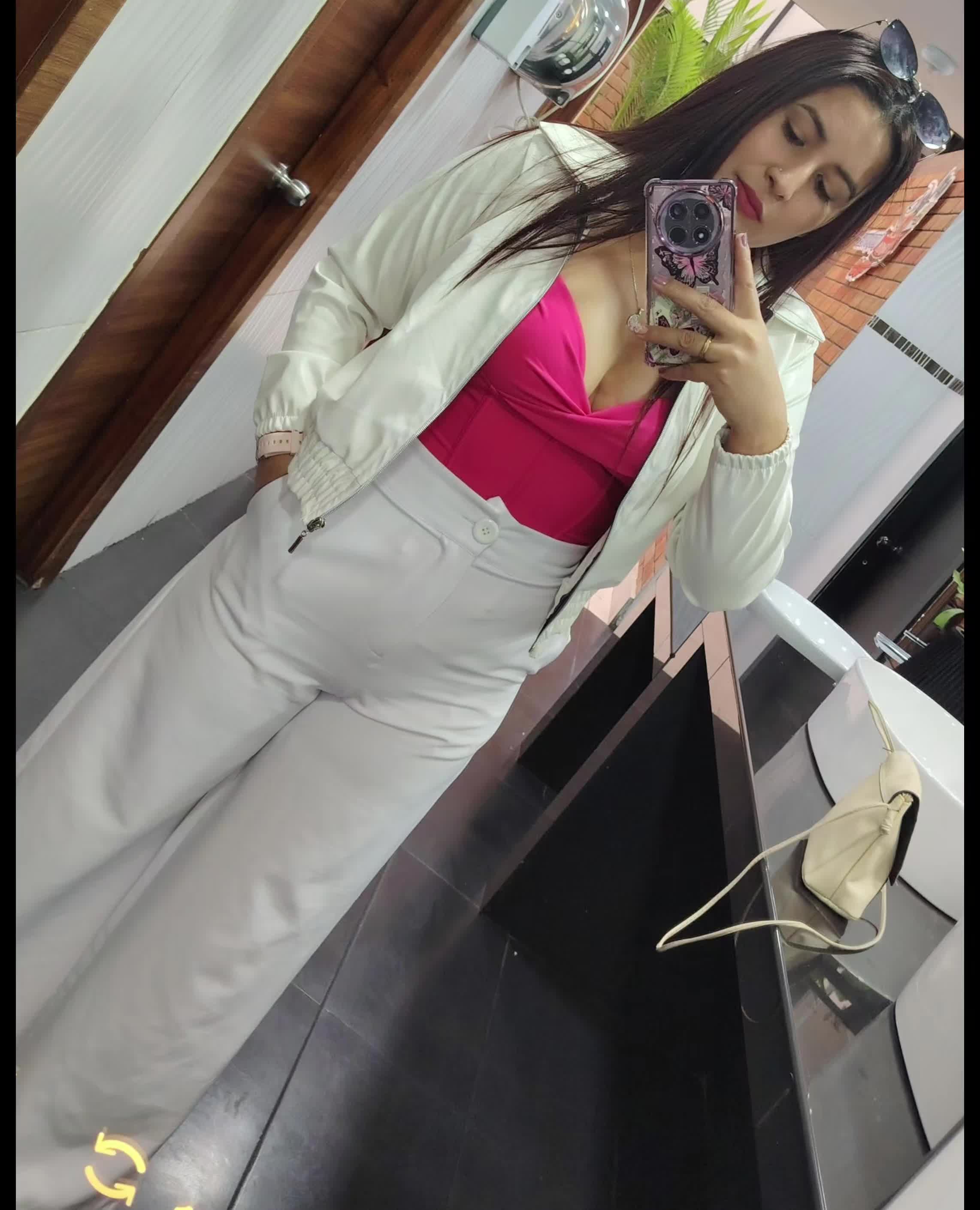 @Vane Torres ๐ ๐งโ๏ธ