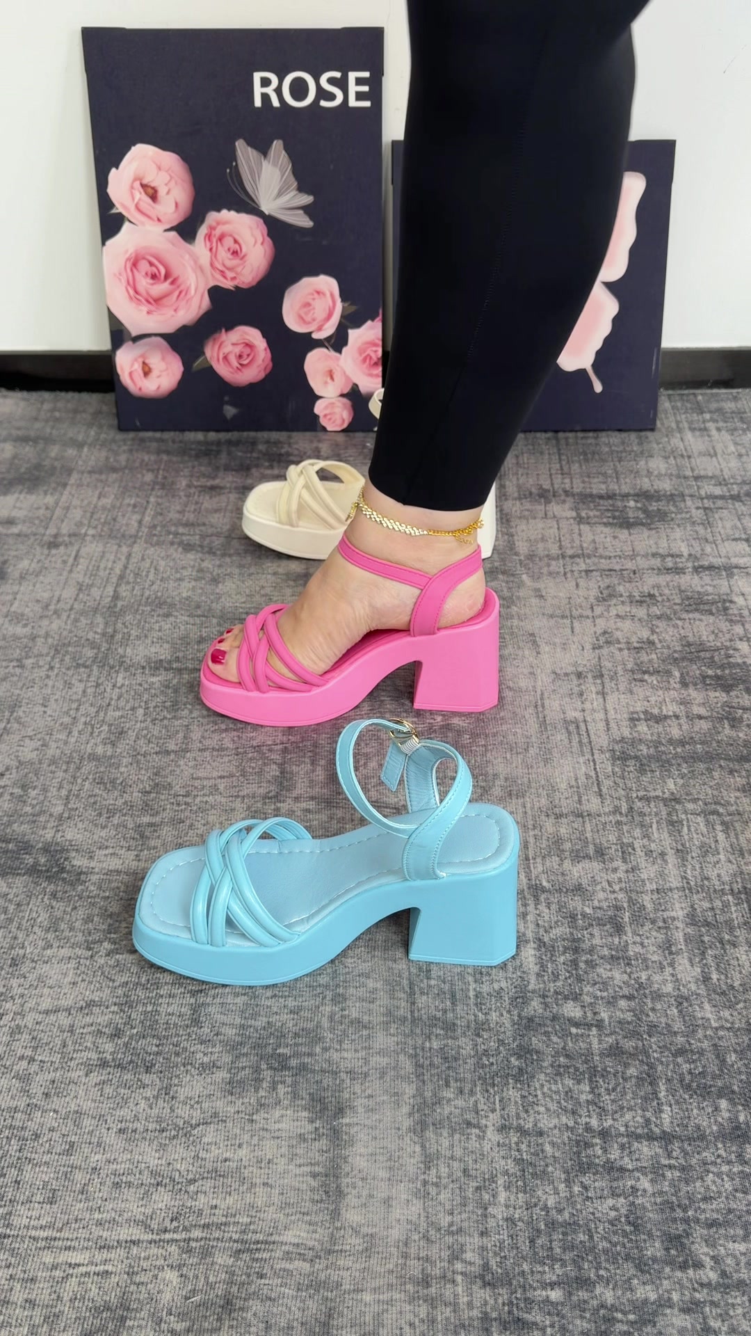 @Monica_fashion