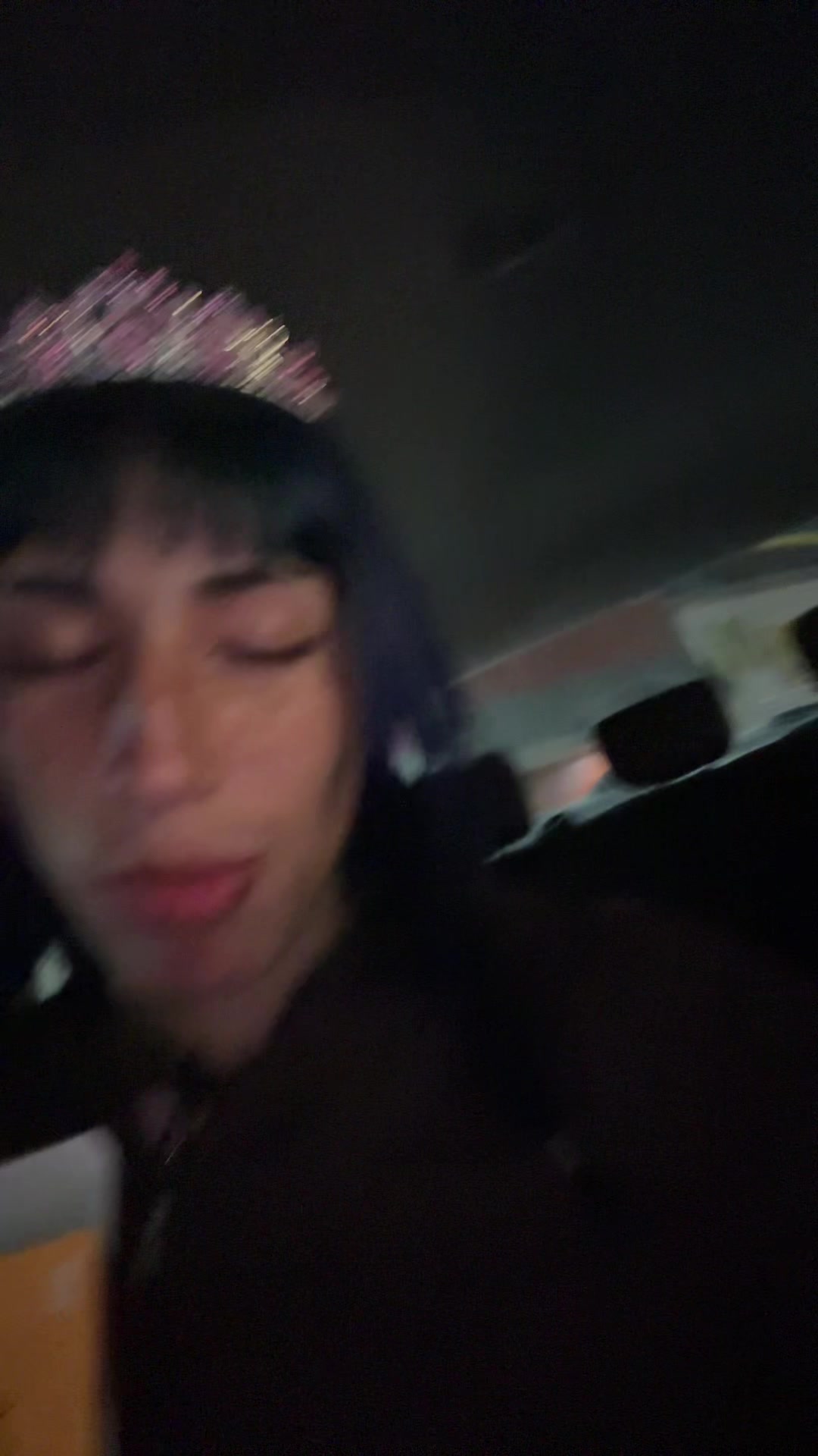 @≽ܫ≼
