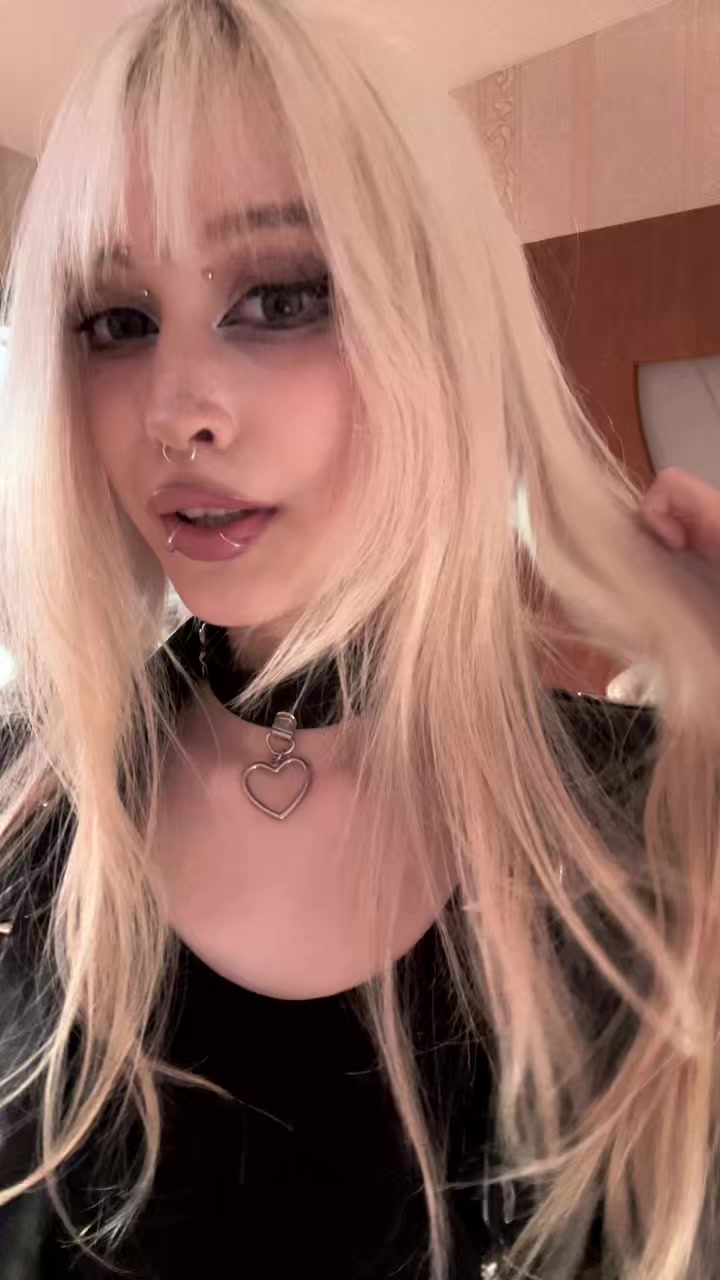 @kisakarisa