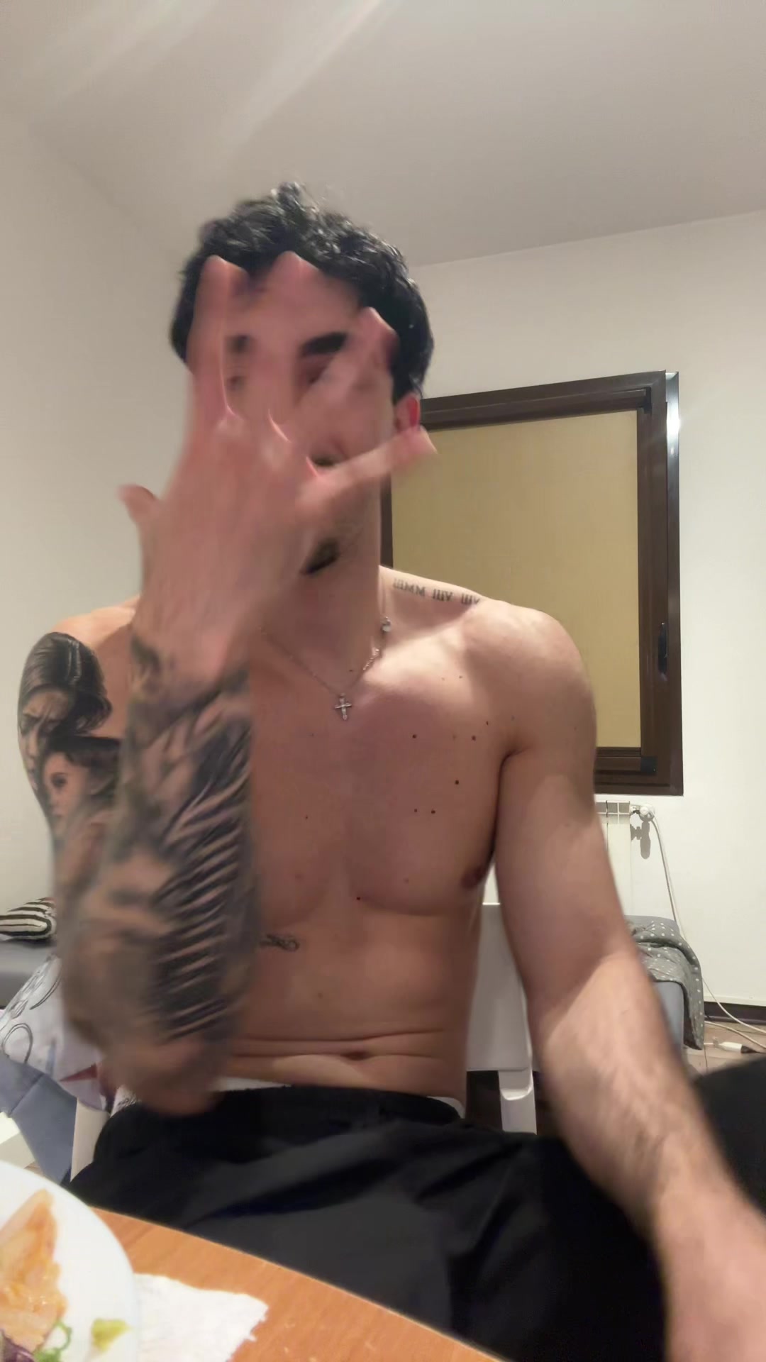 @Emazzz 👺🦈