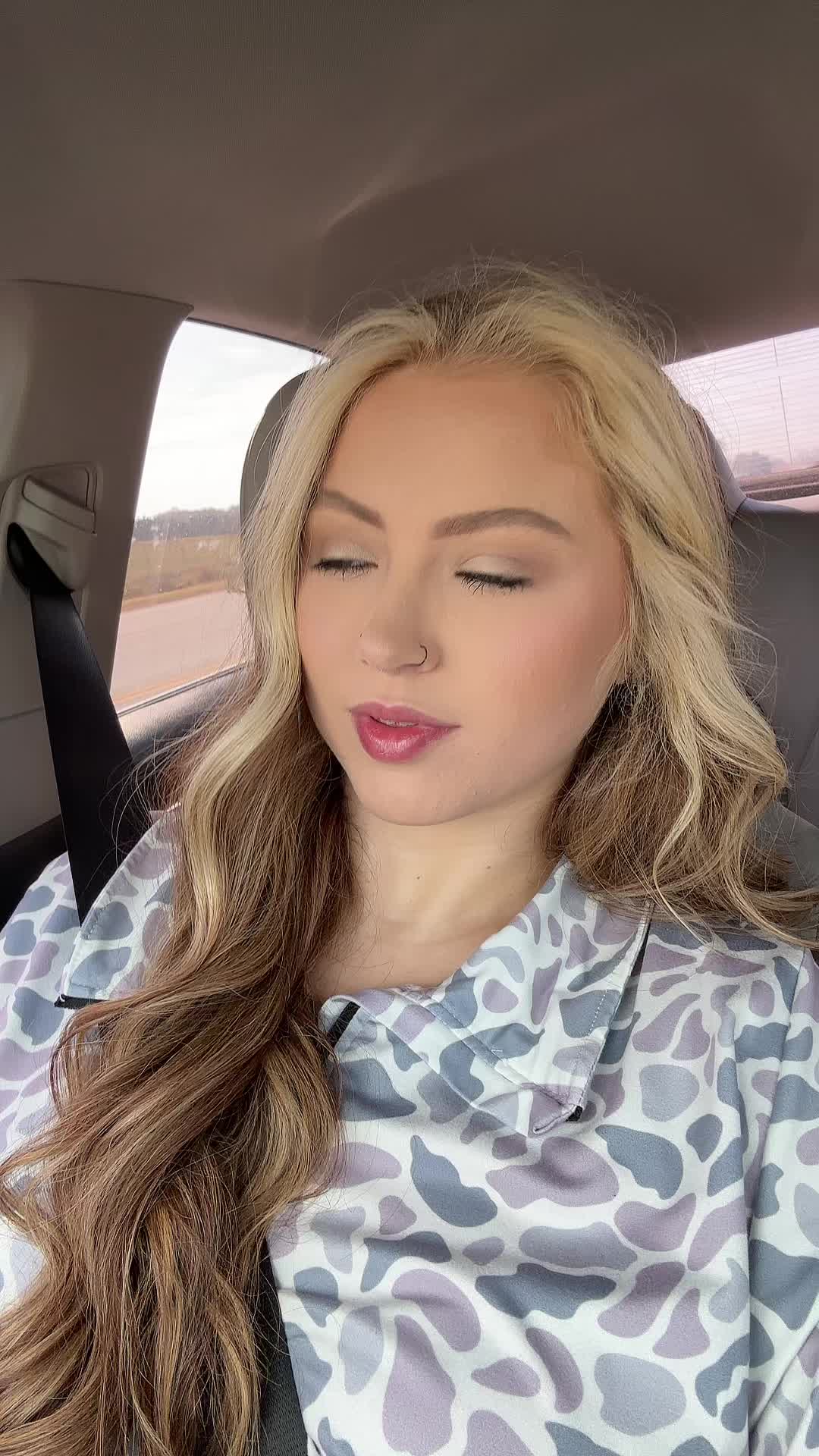 @Anzleighhh