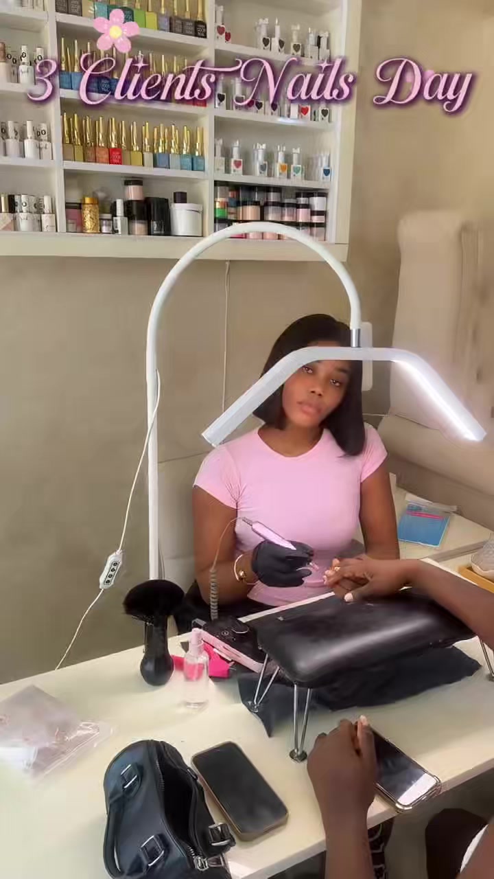 @Glitz&Glam Lounge|Salon&Spa
