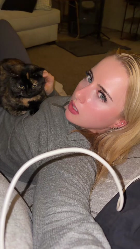 @Krissee