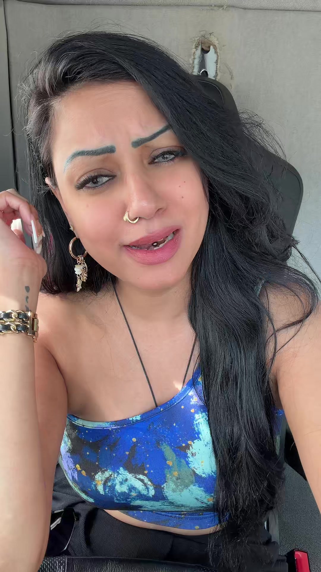 @ZakinaIzna