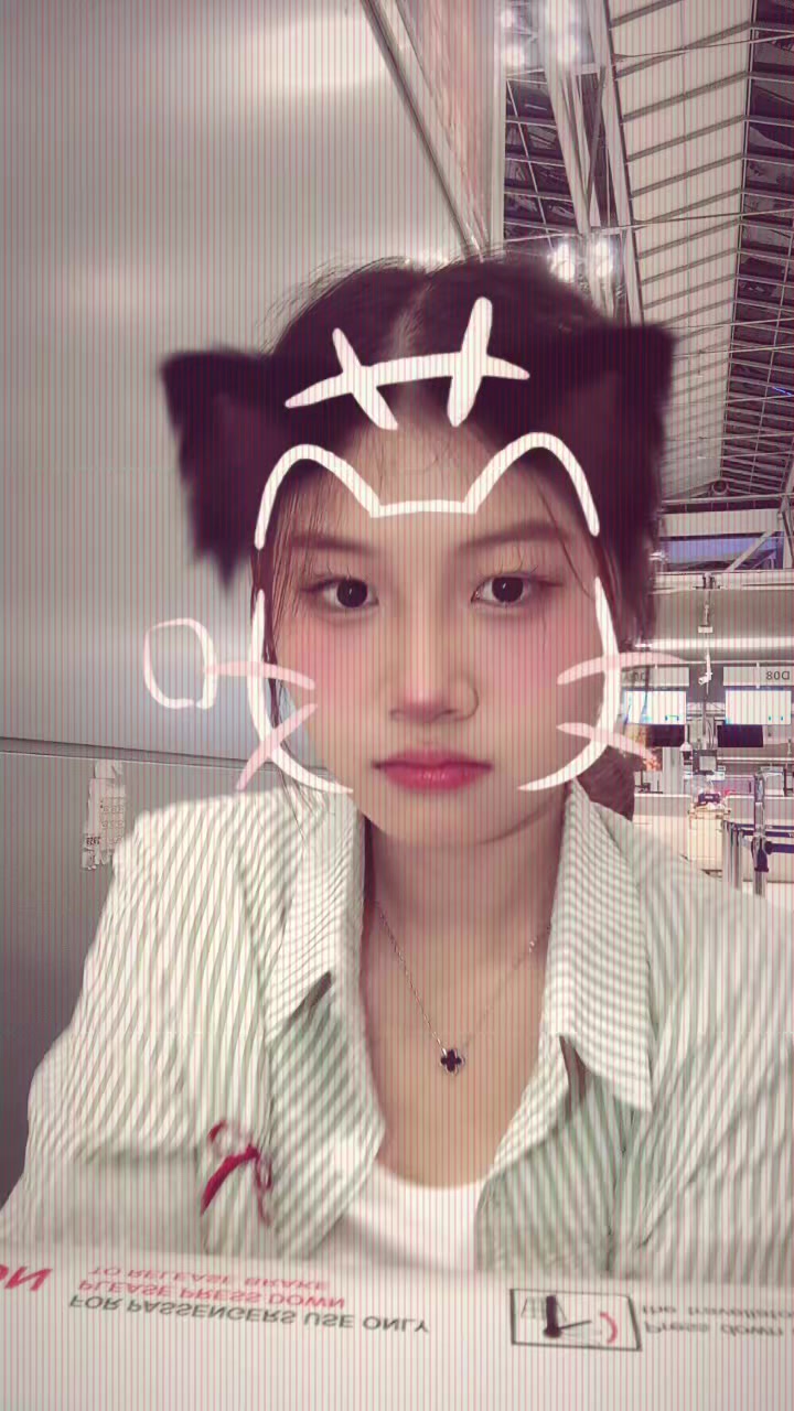 @Xīnyí˖ᥫ᭡.་༘࿐