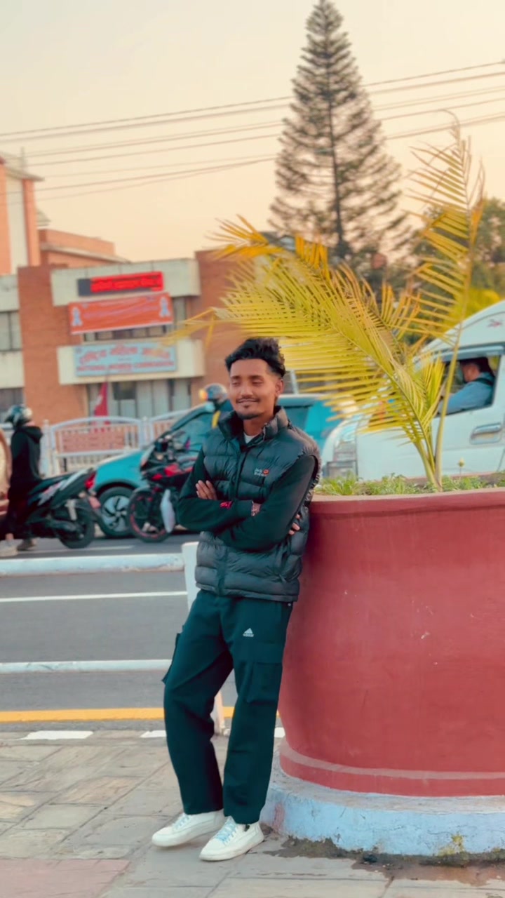 @Anuragalex❤️👑🖤🥀