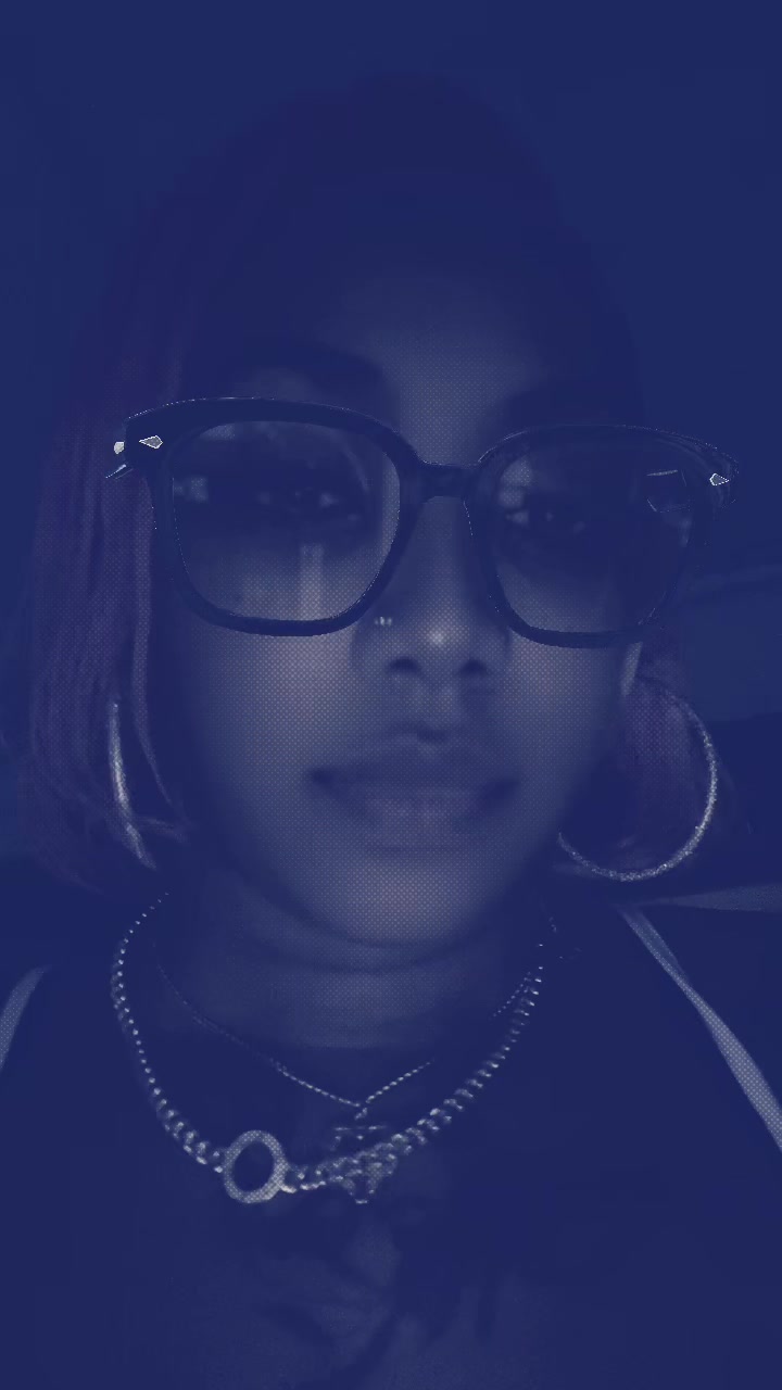 @Momo