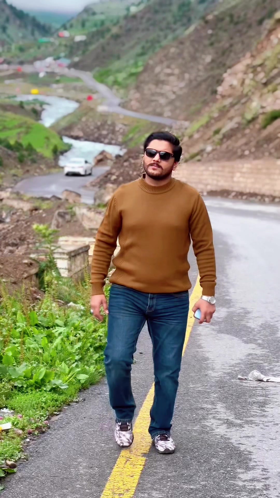 @Usama Randhawa (اللہ کے بندے)