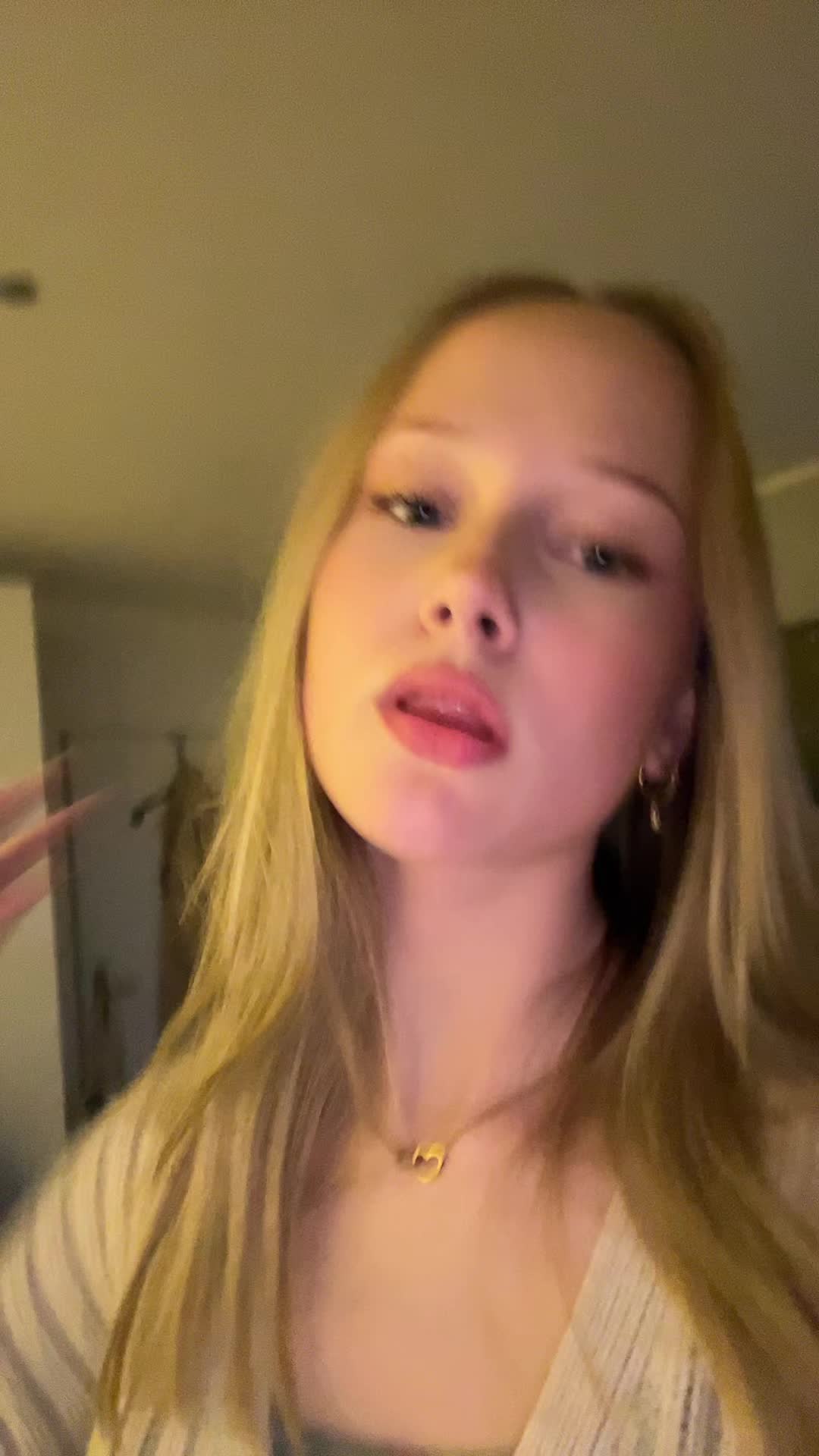 @anna