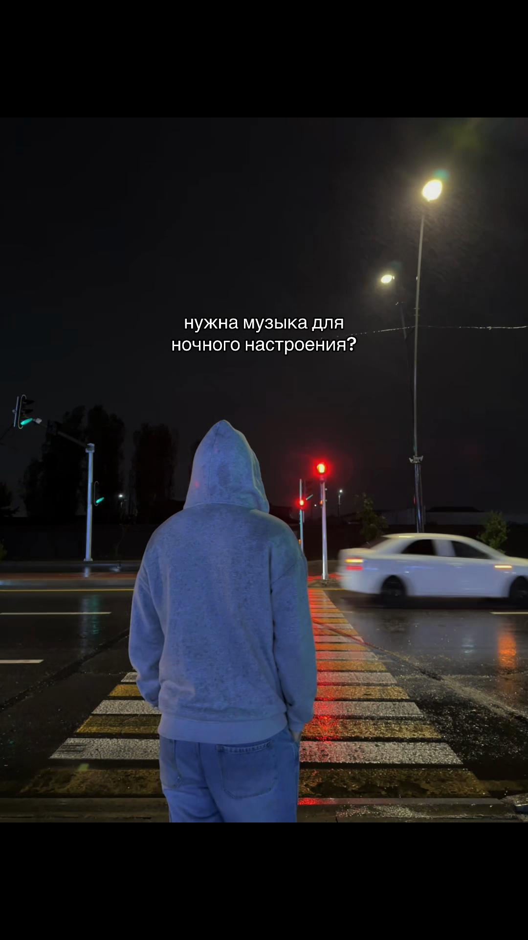 @808