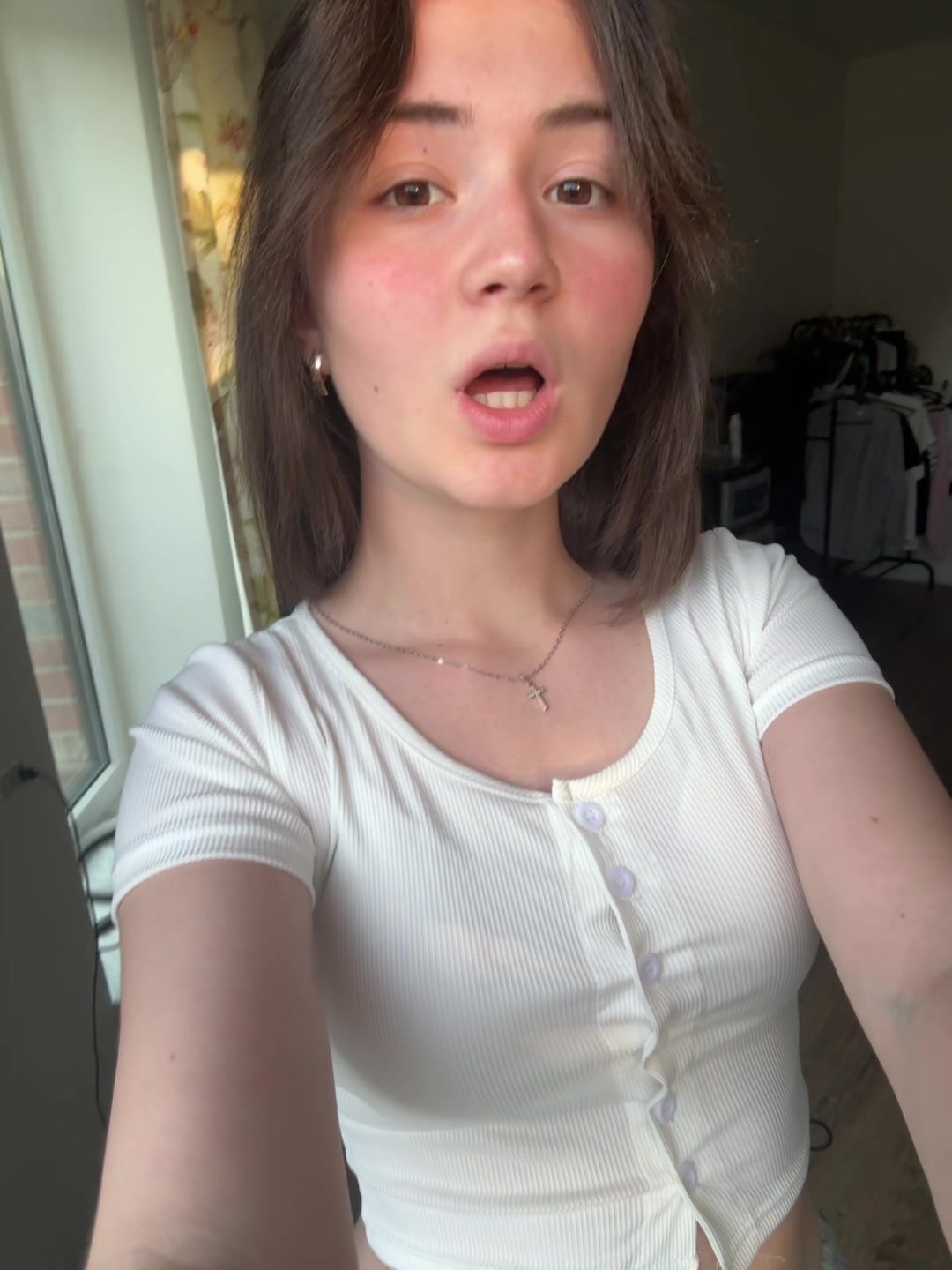 @🧝🏼♀️