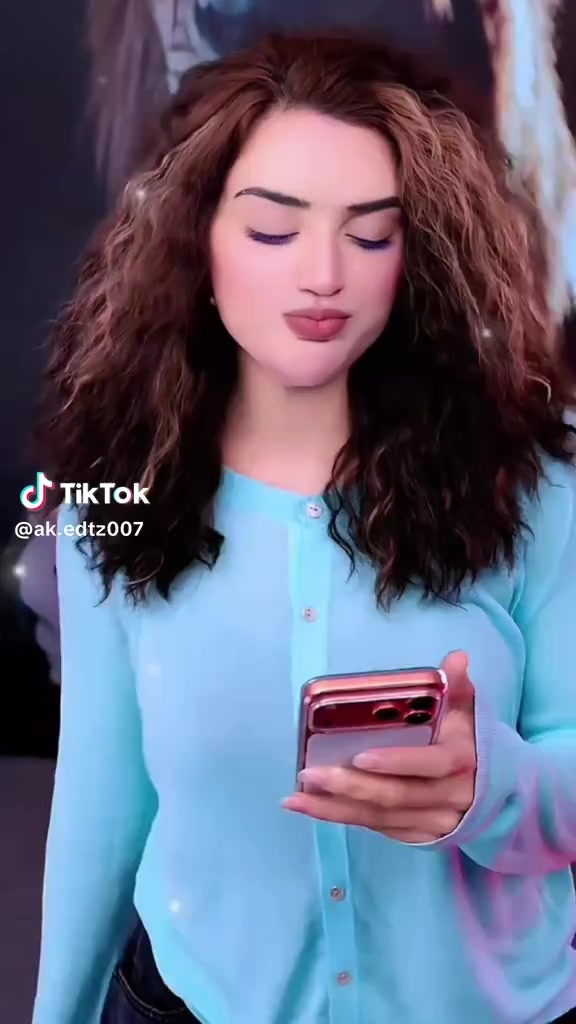 @f G