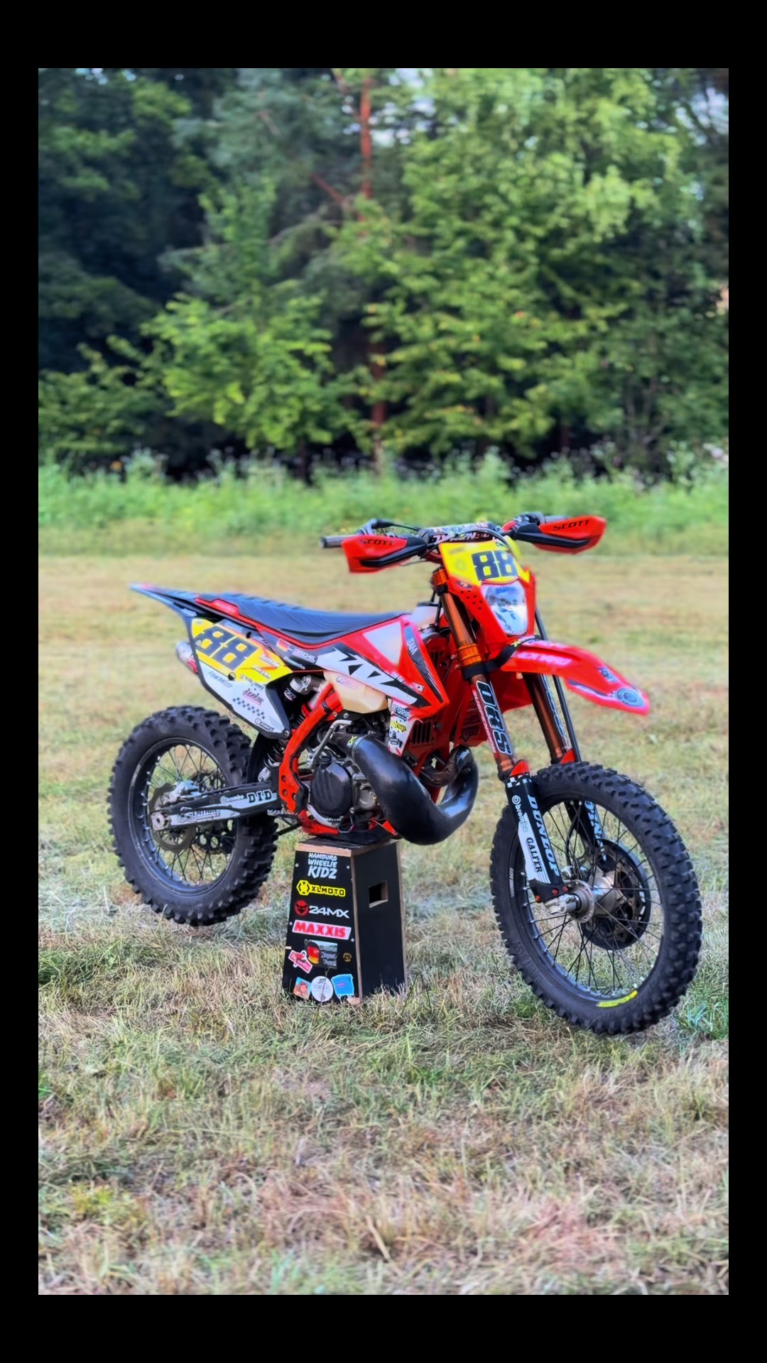 @Joni_moto
