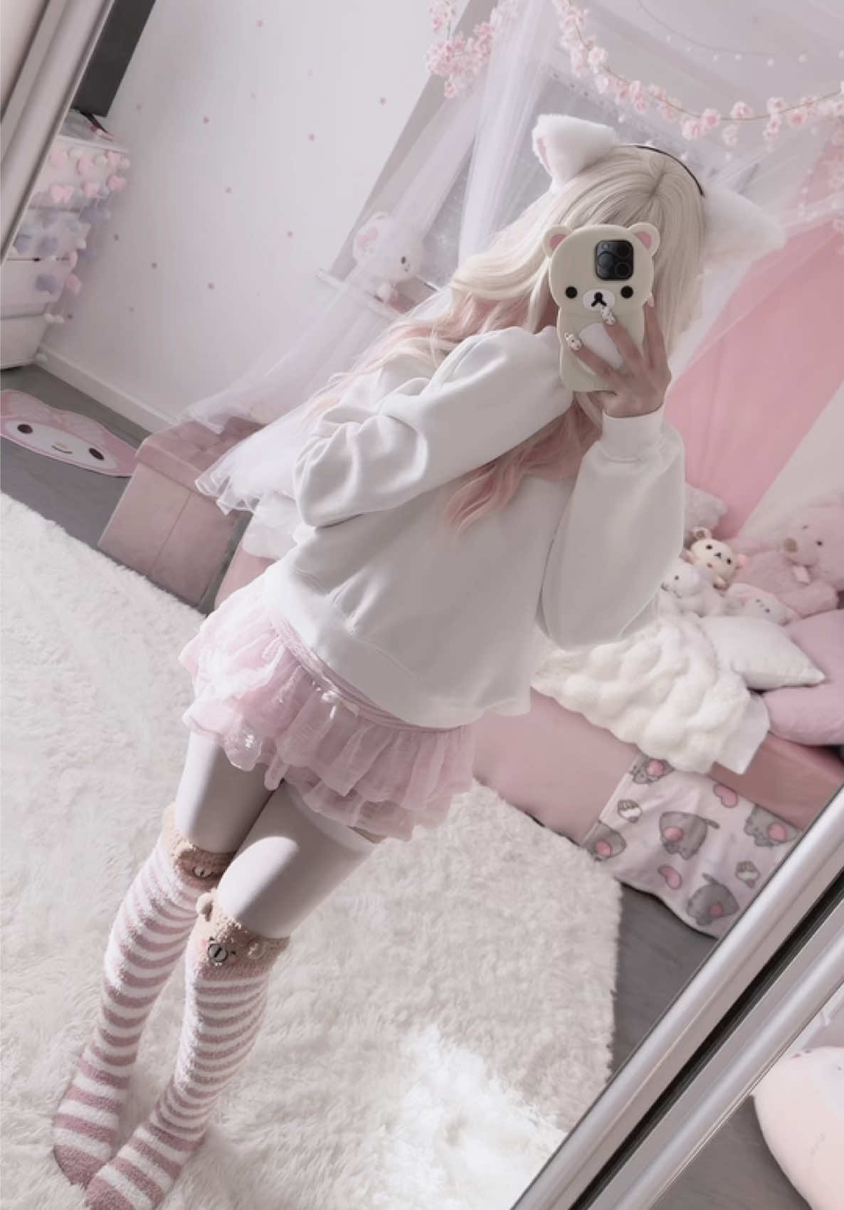@~:~