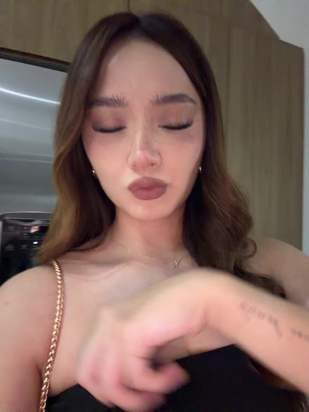 @Mia