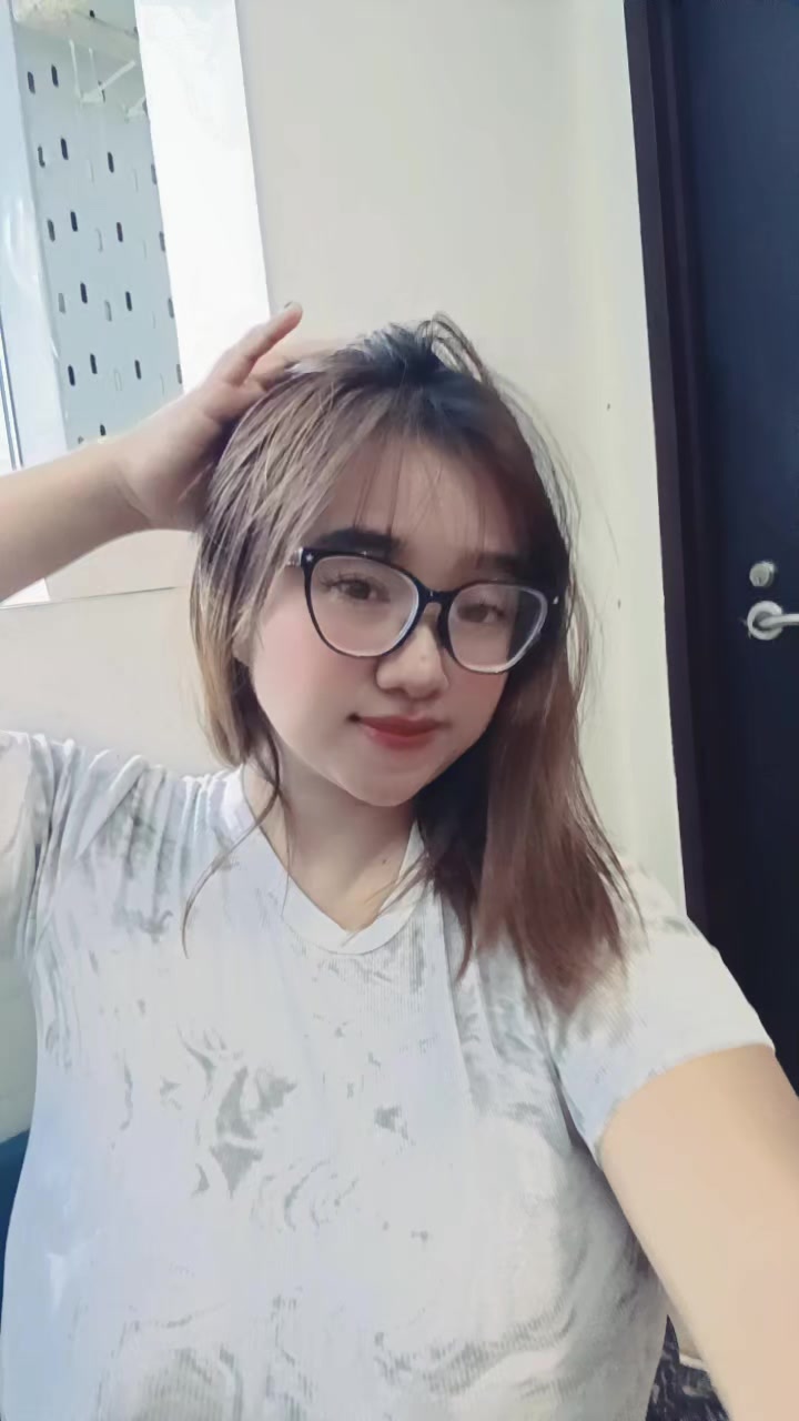 @INDAH KIMI HIME