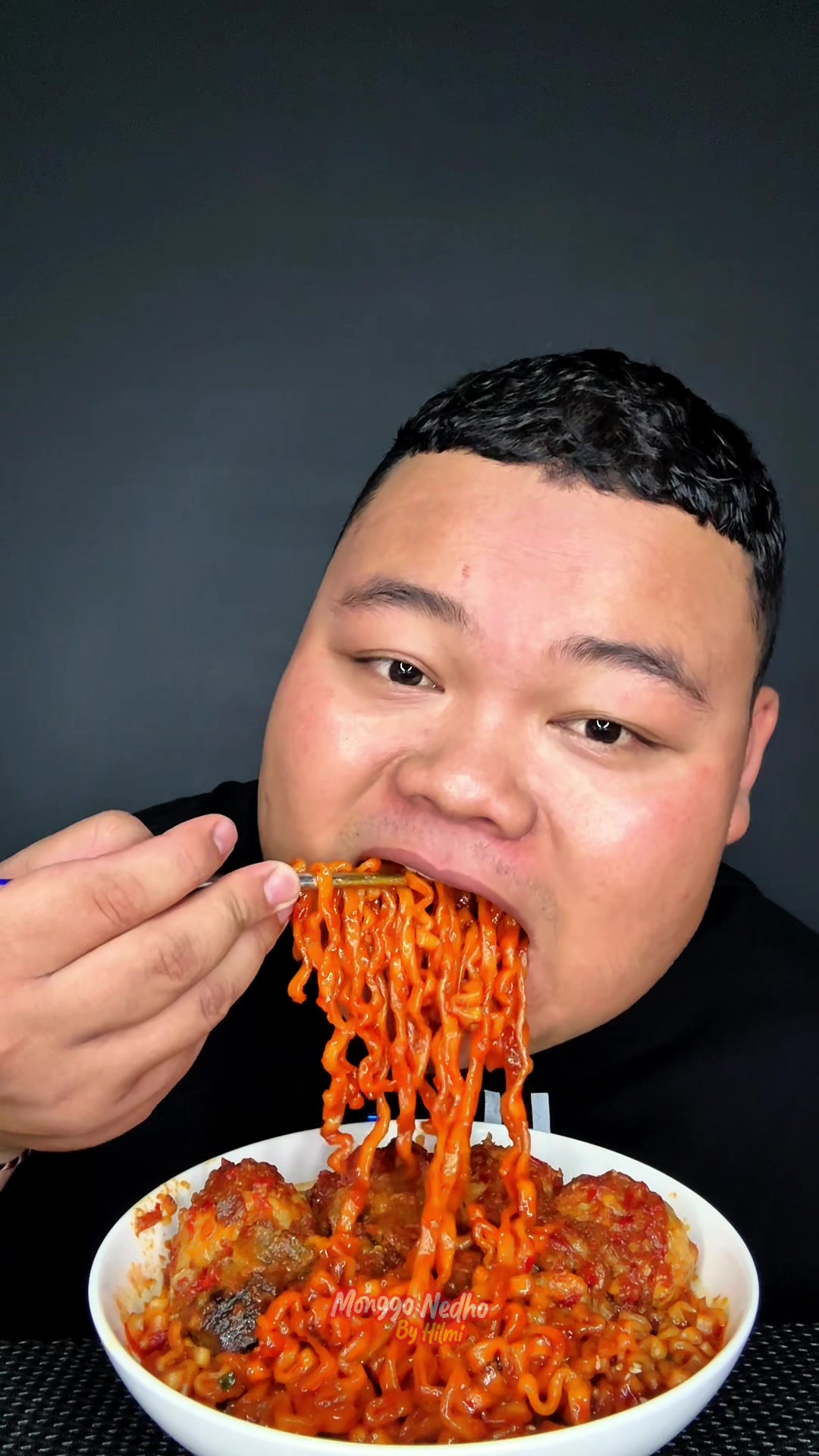 @Monggonedho