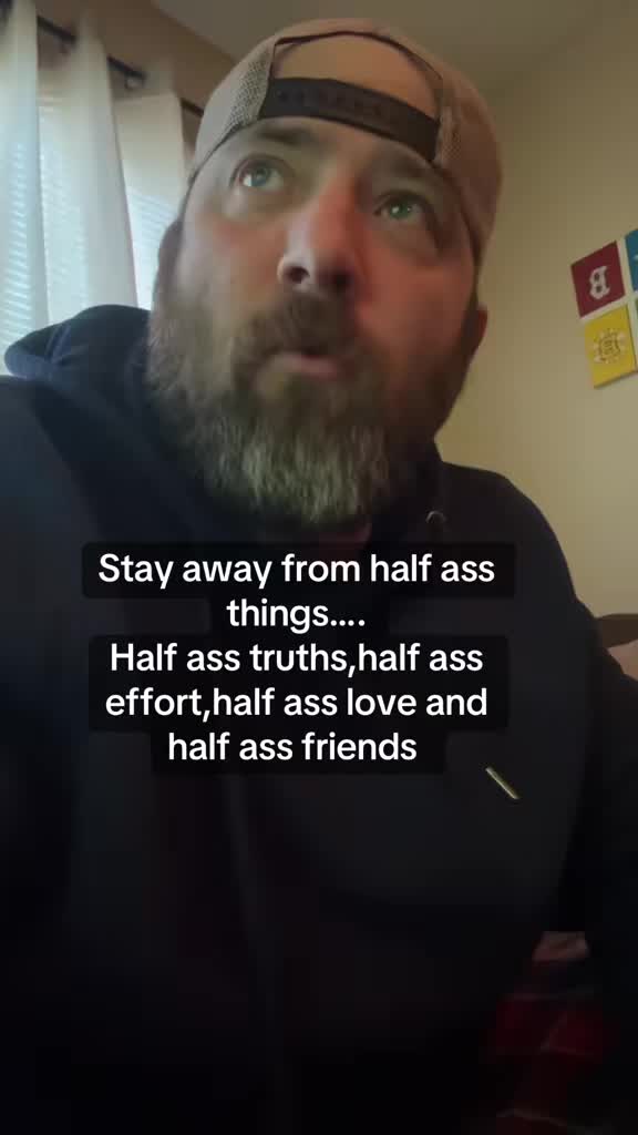 @🤬pissedofficky🤬