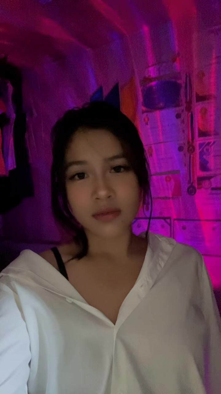 @aizanggii