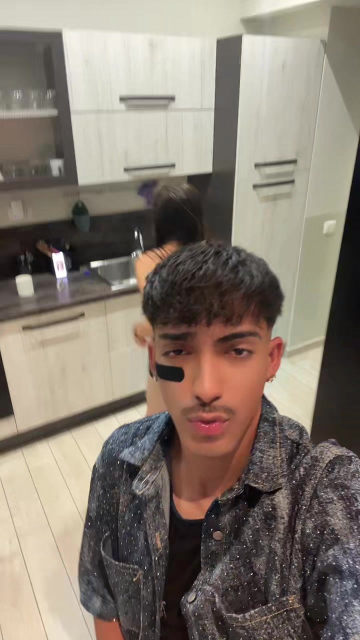 @Robertnbn69🇷🇴